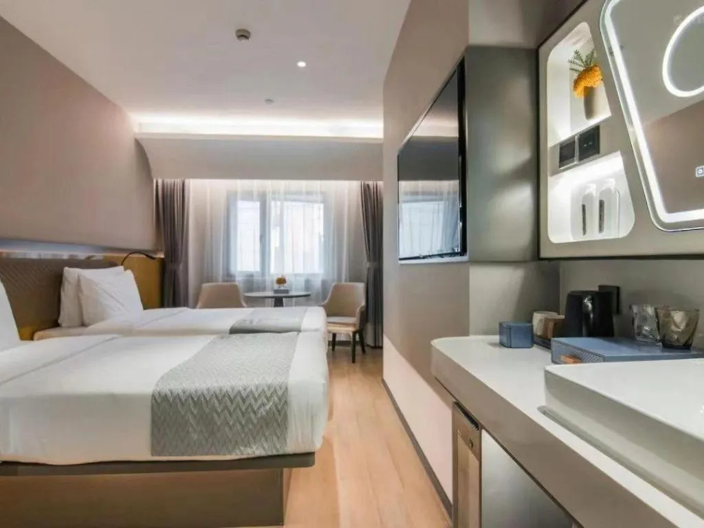 Yitel Collection Shanghai Hongqiao Airport 4*,