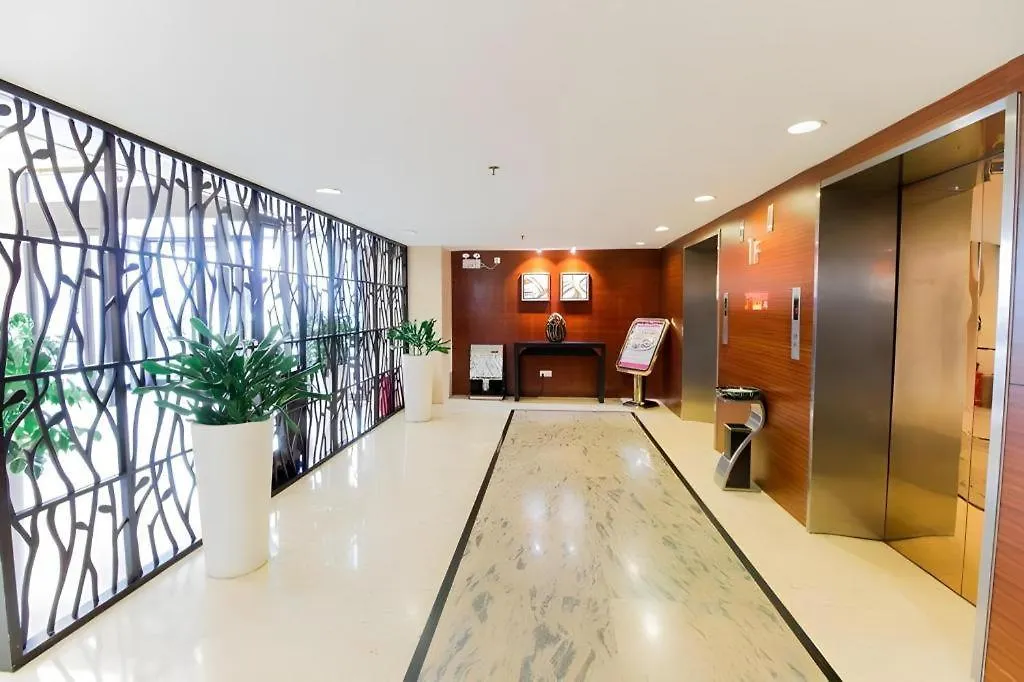 Yitel Collection Shanghai Hongqiao Airport Hotel